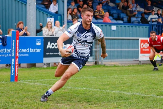 Ethan Fitzgerald goes in the Swintons first try- Photo credit Gareth Lyons