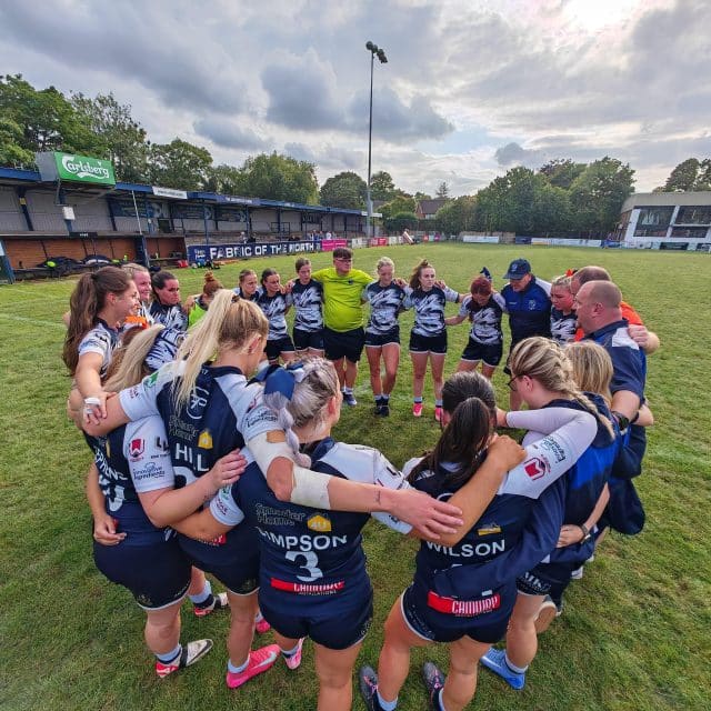 Lionesses stand together - Photo credit @tez.photog